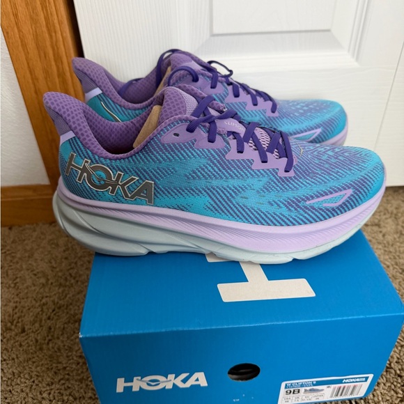 Women's Hoka Clifton Purple and Blue Running Shoes - Picture 4 of 5